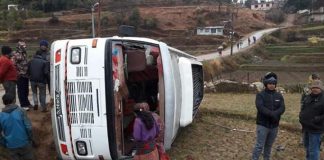 काभ्रेको शंखुमा बस दुर्घट्ना, २७ जना घाइते