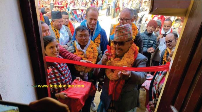 ROshi रोशीमा हिमाली गाउँ संरक्षण, नेपालले गरे विद्यालय भवन हस्तान्तरण