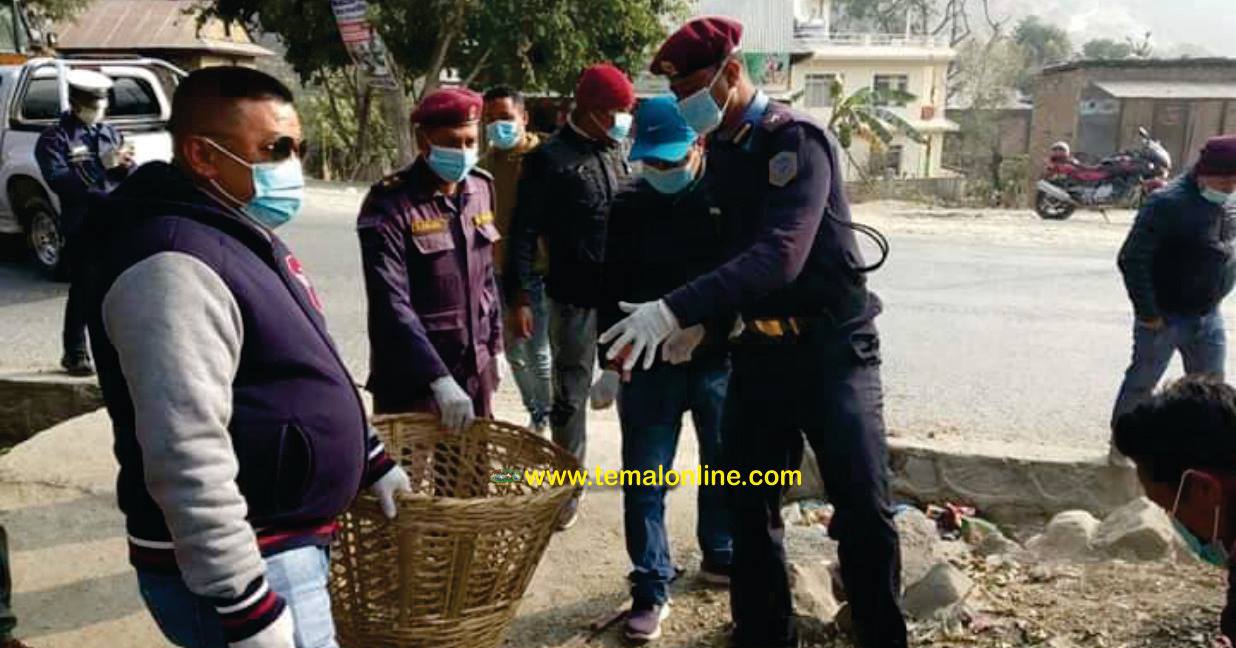 मंगलटारबजार सरसफाईमा जुटे जनप्रतिनिधि, प्रहरी र जनता