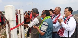 घरघरमा खानेपानीको धाराः स्थानीय खुशी