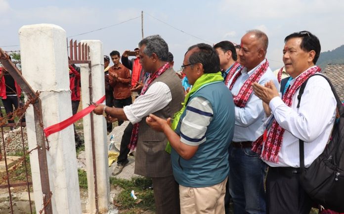 Basundhara घरघरमा खानेपानीको धाराः स्थानीय खुशी