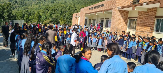Mandandeupur Student